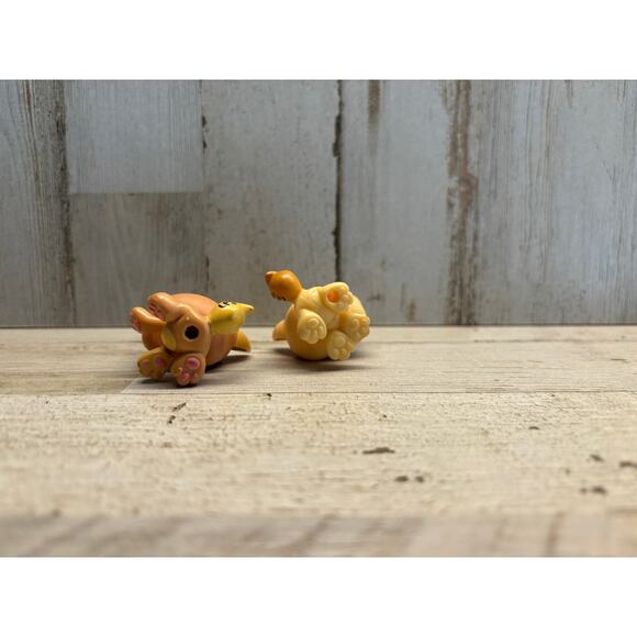 Littlest Pet Shop LPS Vintage Cat Kittens with bows EUC - Picture 3 of 3